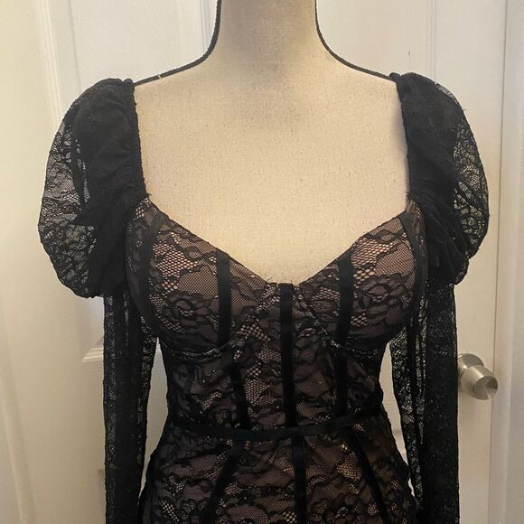 Blashe lace mini dress, S - Picture 2 of 9